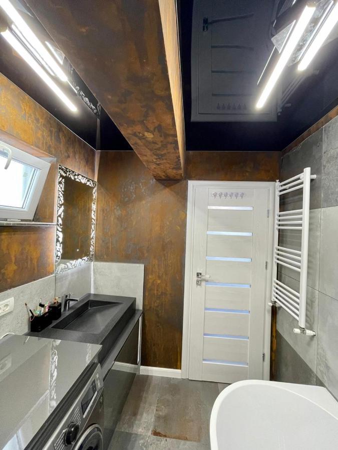 Ademi Apartment Нэводари Экстерьер фото